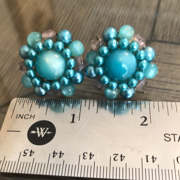 Vintage Teal / Turquoise Moonglow Clip Earrings - Picture 8 of 10